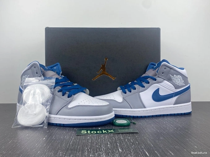 One Kick 1 DO8423- Mid True 3690 Comfortable Blue Cement Jordan 1013